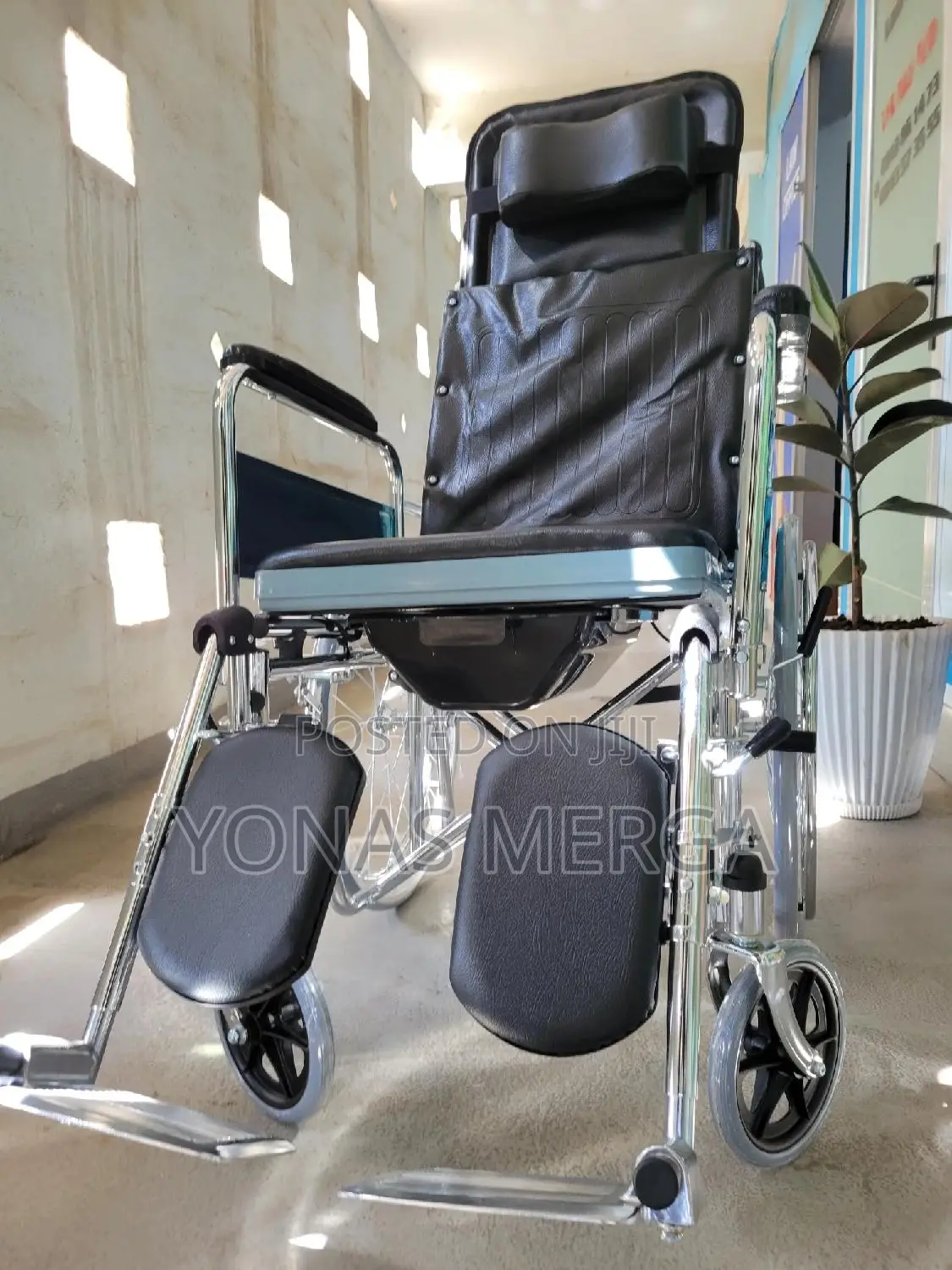 Toilet_wheelchair氦ዐwheelchair0غwheelchair||Wheelchair7اwheel