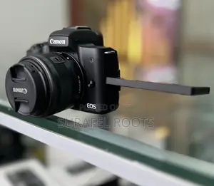 M(50) Mark Ll Canon Mirror Less Camera Brand New