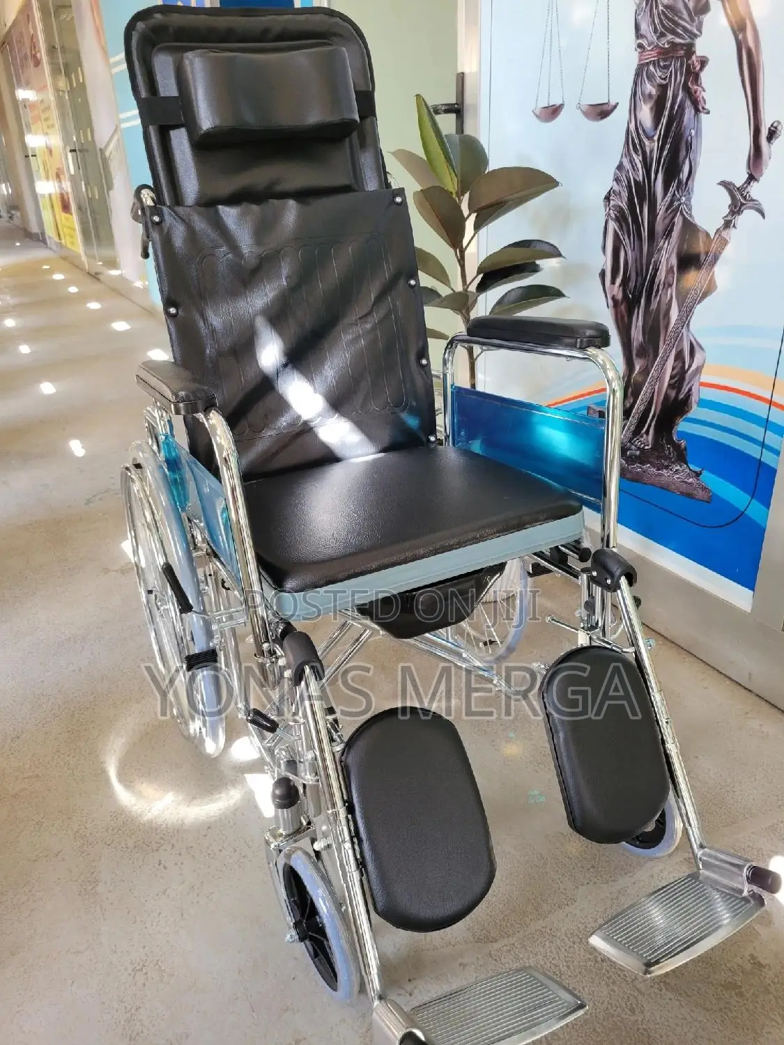 Premium Quality Lightweight Transport Wheelchair