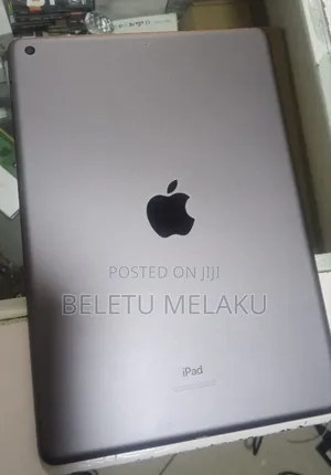 New Apple iPad 10.2 (2021) 256 GB Red