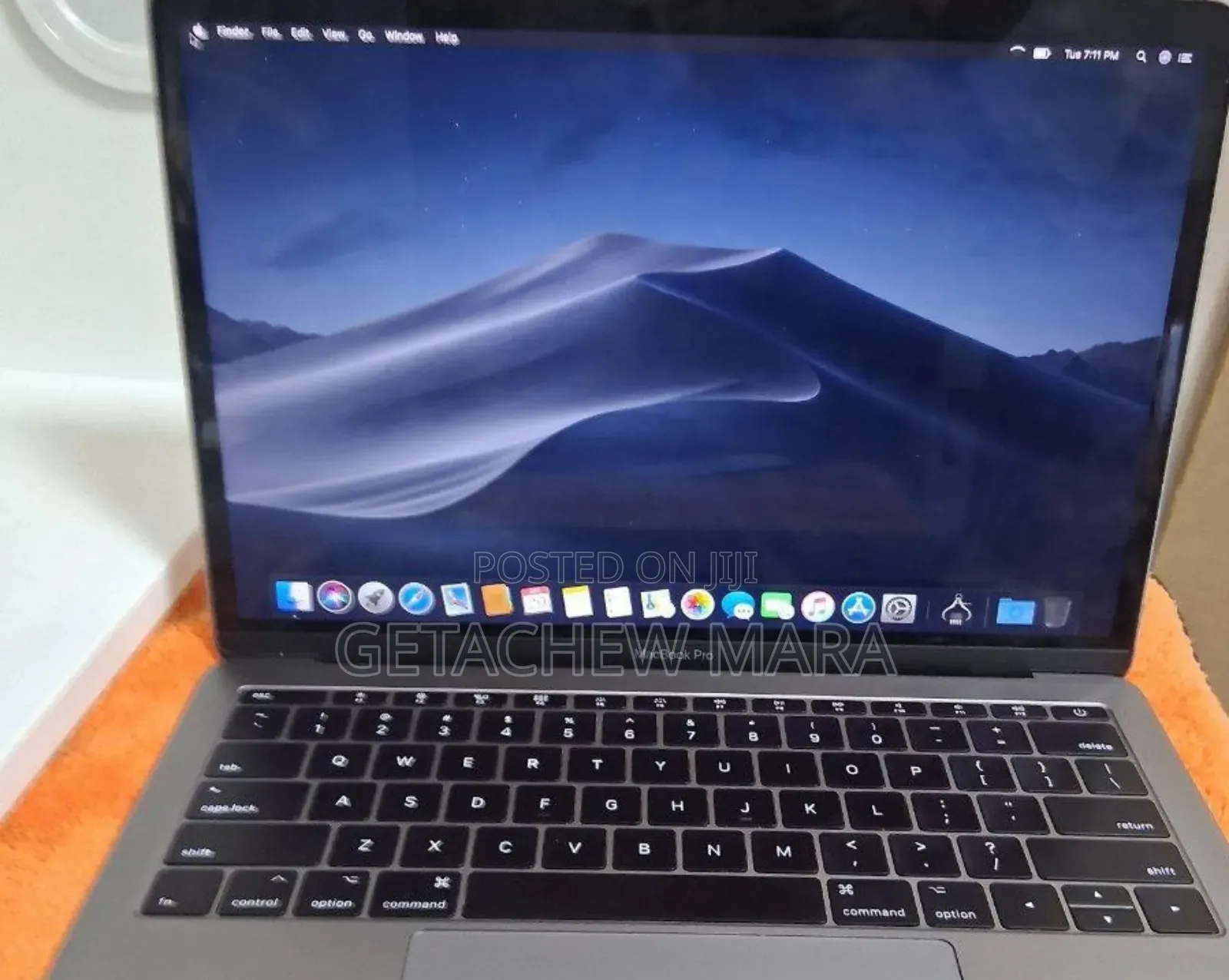 New Laptop Apple MacBook Pro 2017 16GB Intel Core I5 SSD 256GB