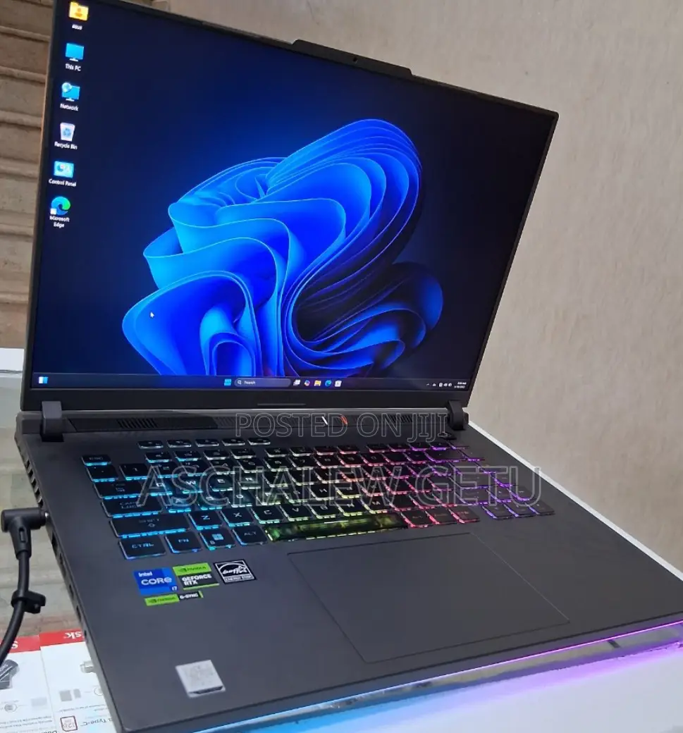 New Laptop Asus ROG Strix G15 32GB Intel Core I7 SSD 1T