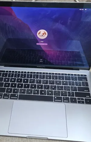 Photo - New Laptop Apple MacBook Pro 2017 16GB Intel Core I5 SSD 256GB