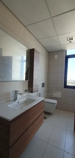 4bdrm Apartment in Eleleta Apartment, Lideta for sale