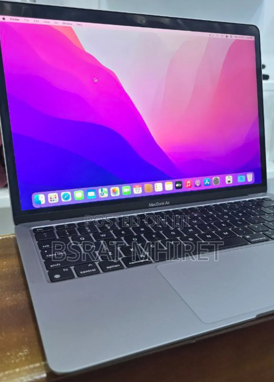 New Laptop Apple MacBook Air 2020 M1 8GB Apple M1 Pro SSD 256GB