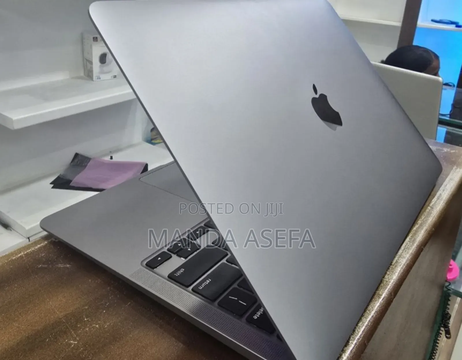 New Laptop Apple MacBook Air 8GB Apple M1 SSD 256GB