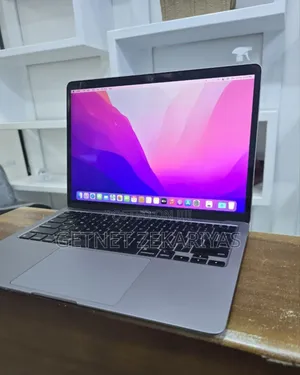 New Laptop Apple MacBook Air 2020 8GB Apple M1 SSD 256GB