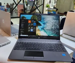 New Laptop HP Stream Notebook 16GB Intel Core I5 SSD 512GB