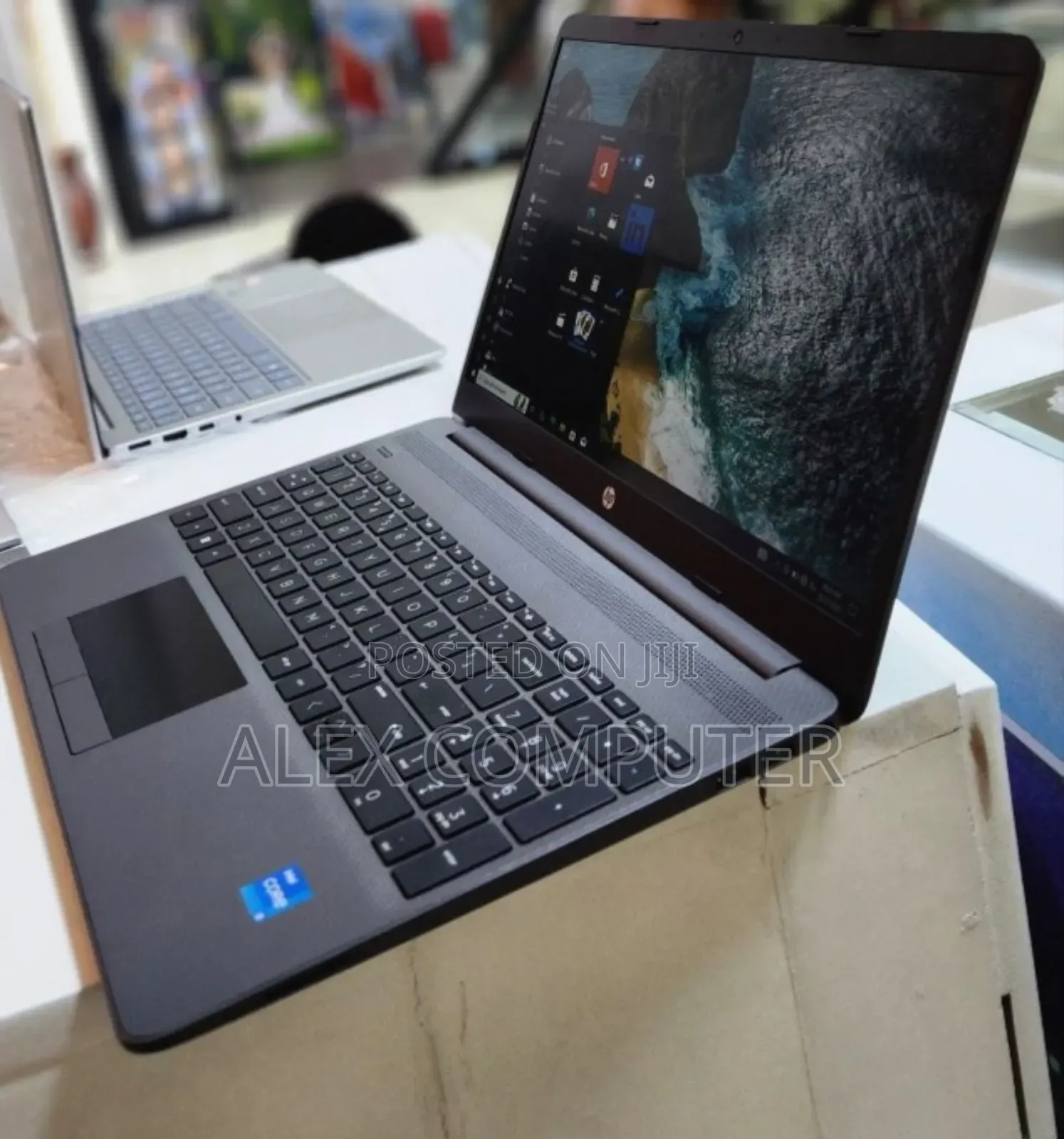 New Laptop HP Stream Notebook 16GB Intel Core I5 SSD 512GB