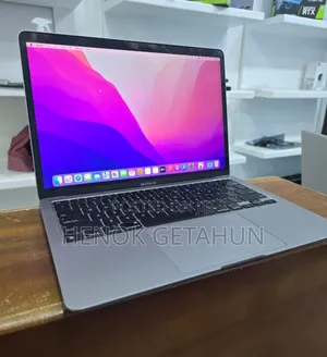 New Laptop Apple MacBook Air 2020 M1 8GB Apple M1 SSD 256GB