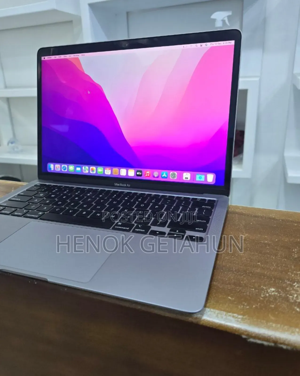 New Laptop Apple MacBook Air 2020 M1 8GB Apple M1 SSD 256GB