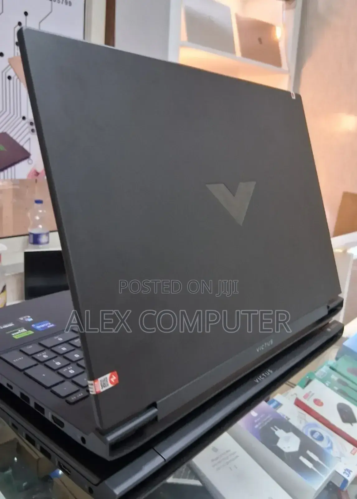 New Laptop HP Victus 16 16GB Intel Core I7 SSD 1T