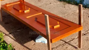 Wooden Door ሙሉ በሙሉ በአውስትሪያላ እንጨት የተሰራ French Door