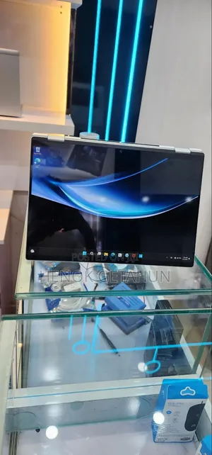 New Laptop HP Envy X360 16GB Intel Core I7 SSD 1T