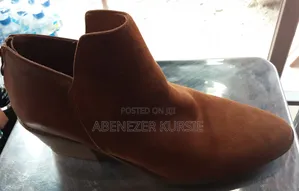 Creamish Female Boots(Short)