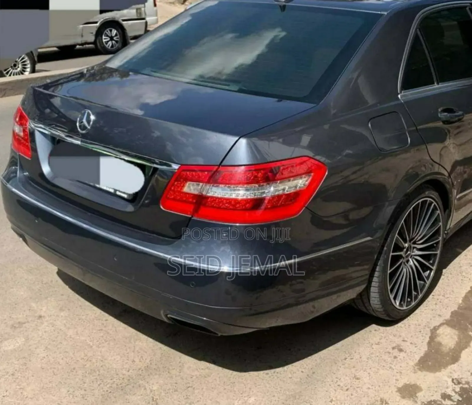 Mercedes-Benz C200 2013 Gray