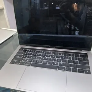 New Laptop Apple MacBook Pro M1 16GB Apple M1 SSD 1T