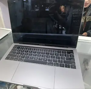 New Laptop Apple MacBook Pro 2021 M1 16GB Apple M1 Pro SSD 512GB