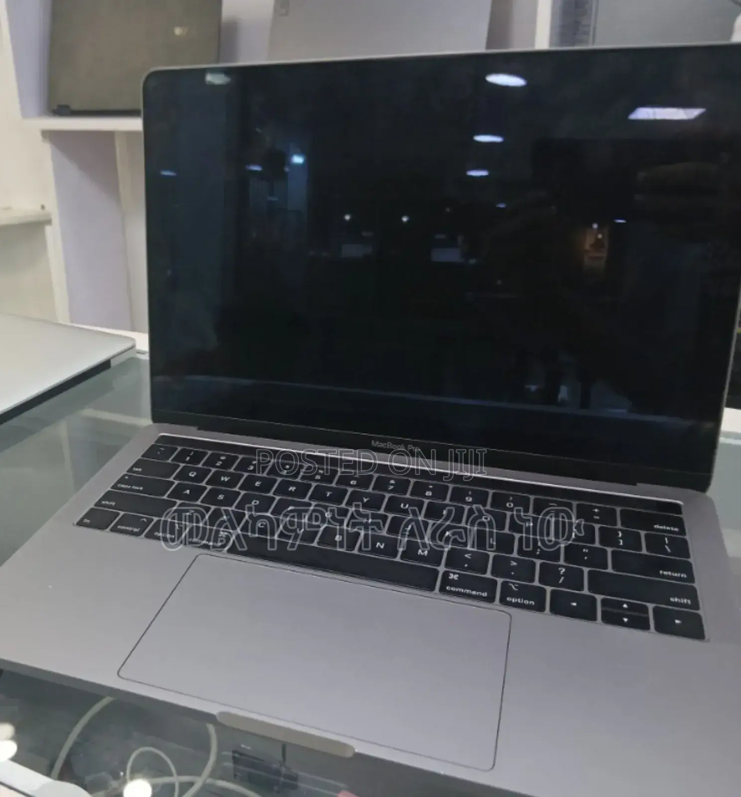 New Laptop Apple MacBook Pro 2021 M1 16GB Apple M1 Pro SSD 512GB