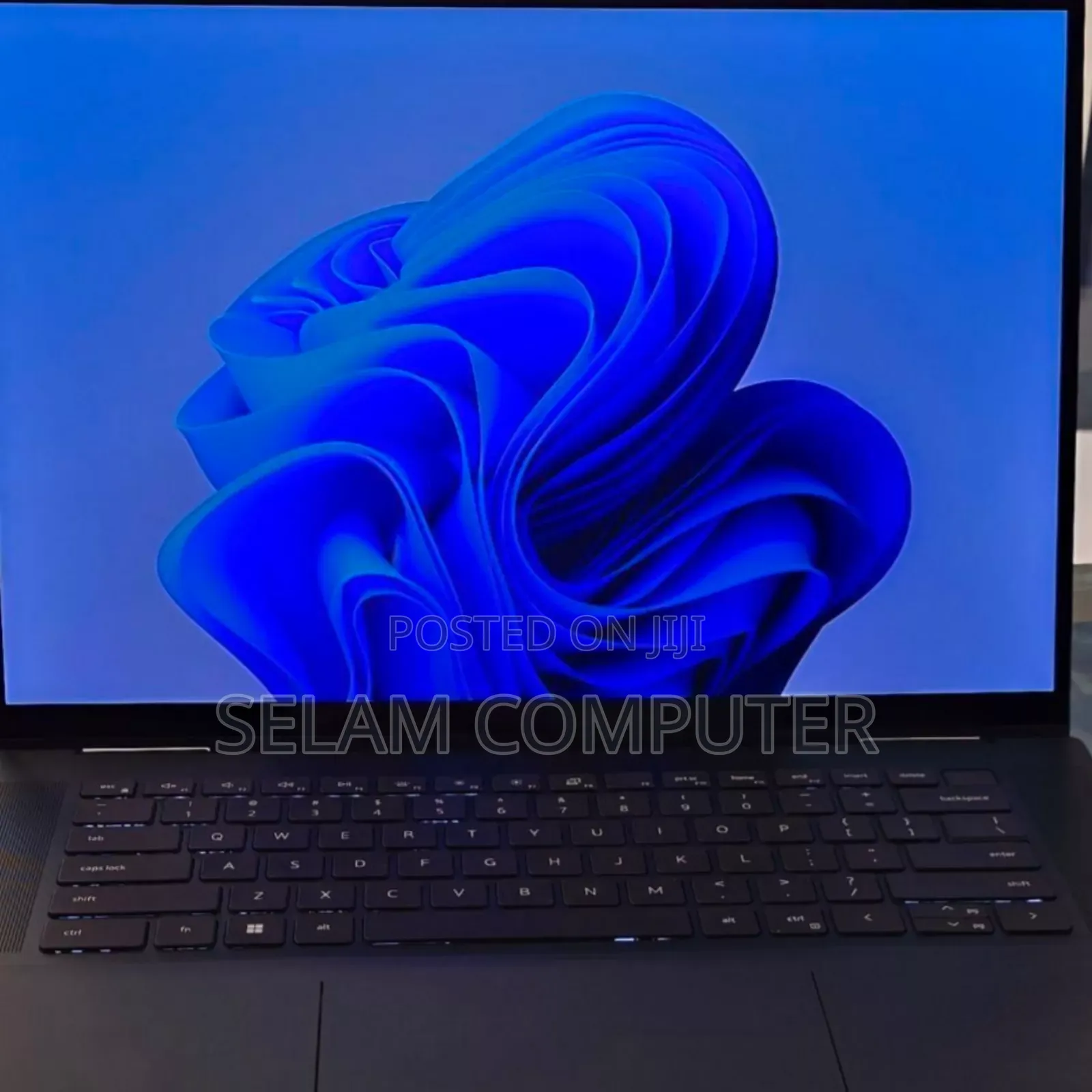 New Laptop Dell Inspiron 15 16GB Intel Core I7 SSHD (Hybrid) 1T