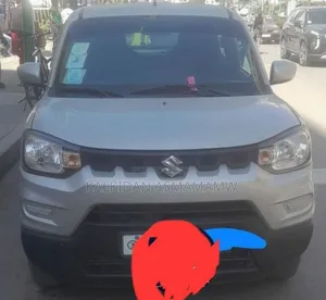 Suzuki S-Presso 2021 White