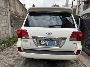 Toyota Land Cruiser 4.5 V8 GXR 2009 White