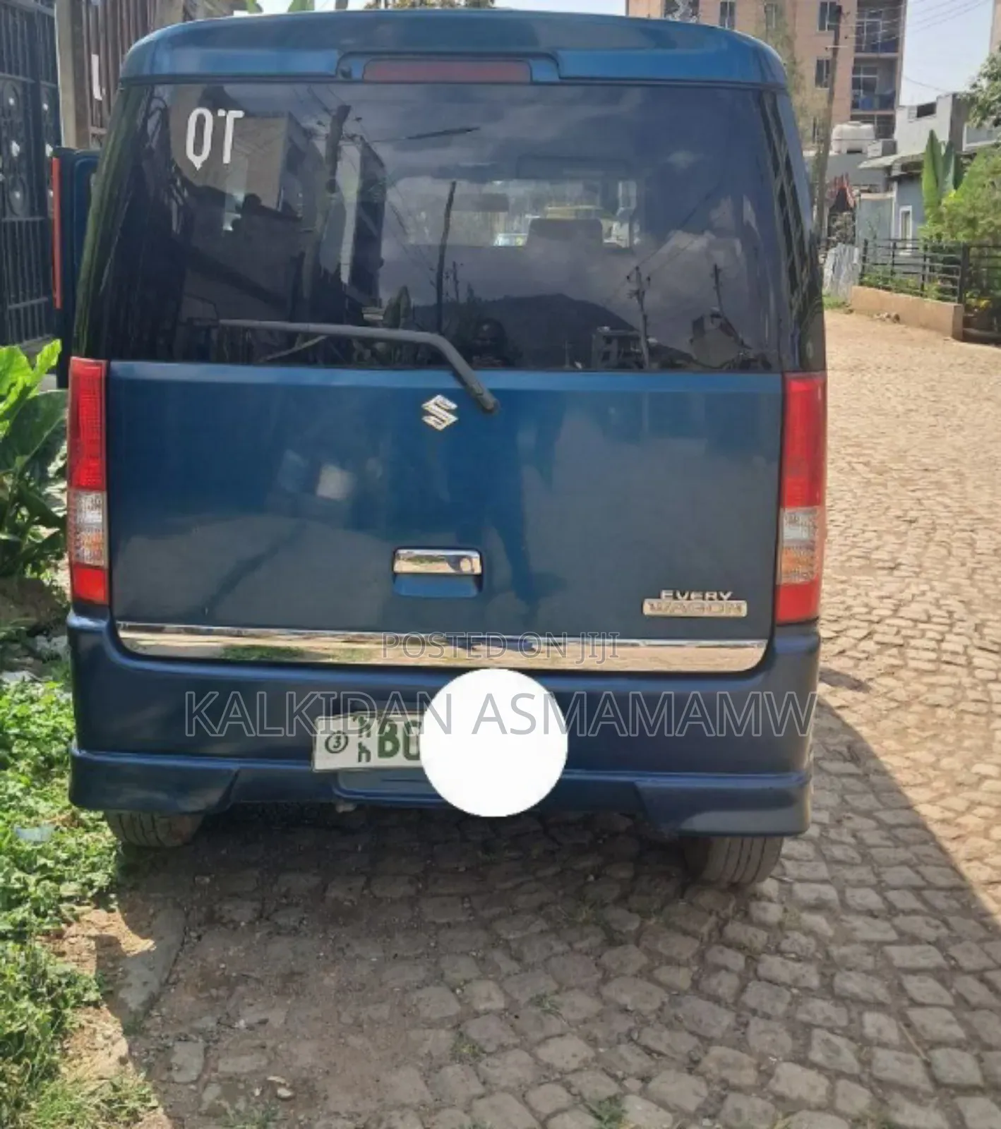 Suzuki Every Wagon 2012 Blue