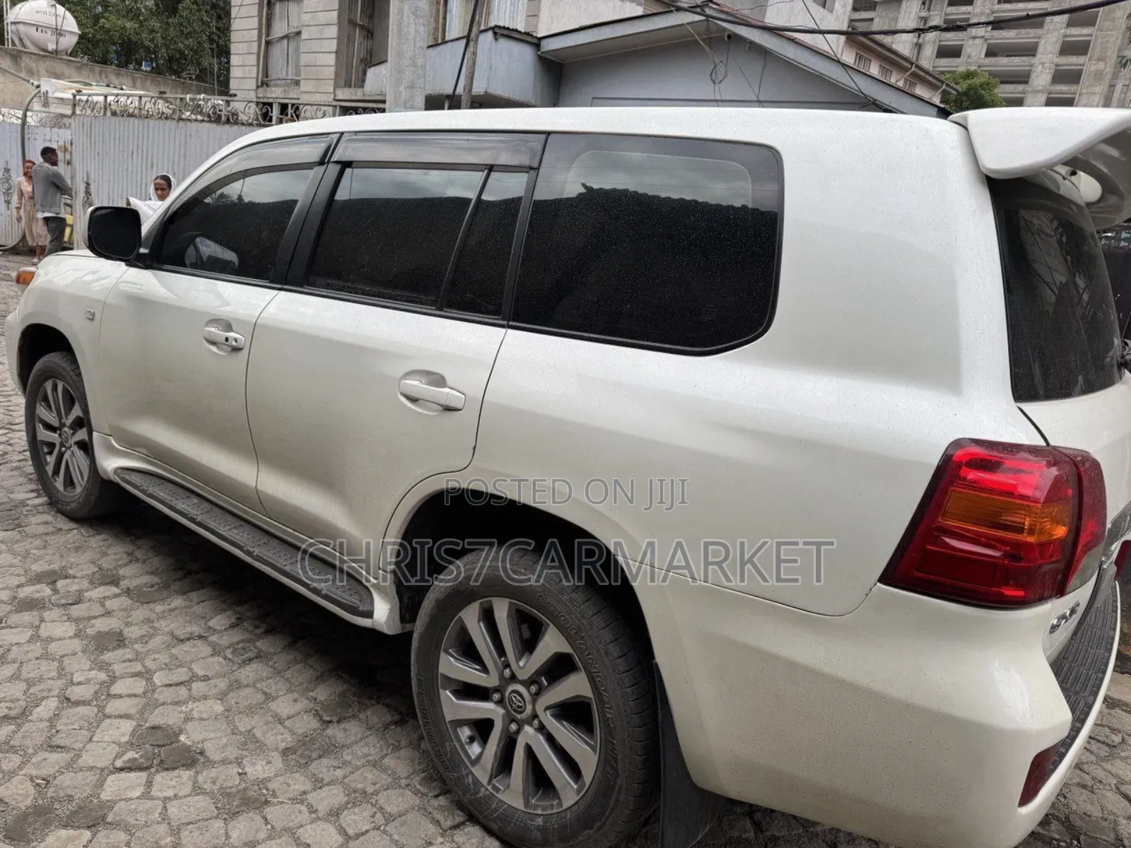 Toyota Land Cruiser 4.5 V8 GXR 2009 White