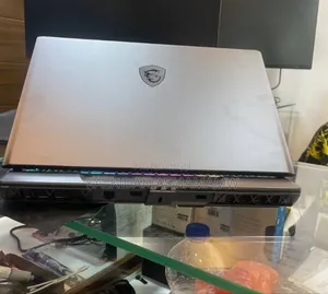 Photo - New Laptop MSI Vector 17 HX AI A2XWJG 16GB Intel Core Ultra 7 SSD 1T