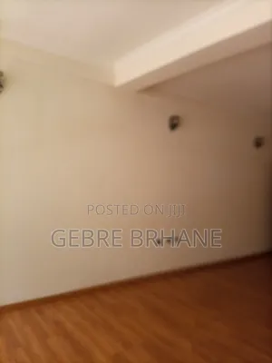 3bdrm Apartment in Apartment, Yeka for rent