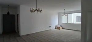 4bdrm Apartment in Bole for sale