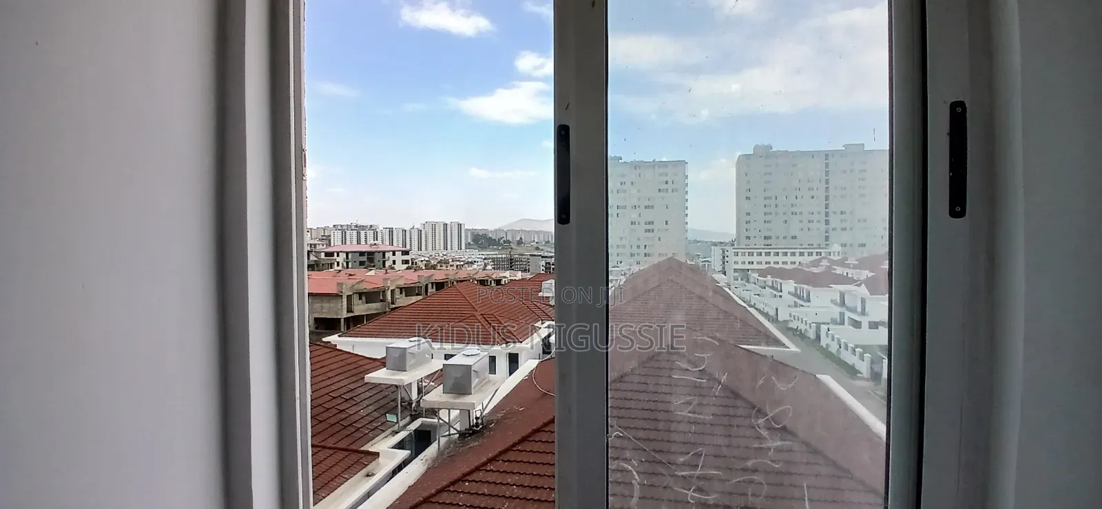 4bdrm Apartment in Bole for sale