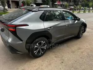 Toyota bZ4X 2023 Gray