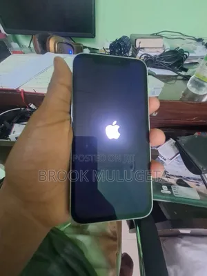 New Apple iPhone 12 256 GB White