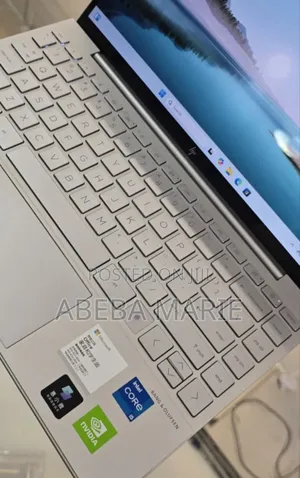 New Laptop HP Envy 13 16GB Intel Core I5 SSD 512GB