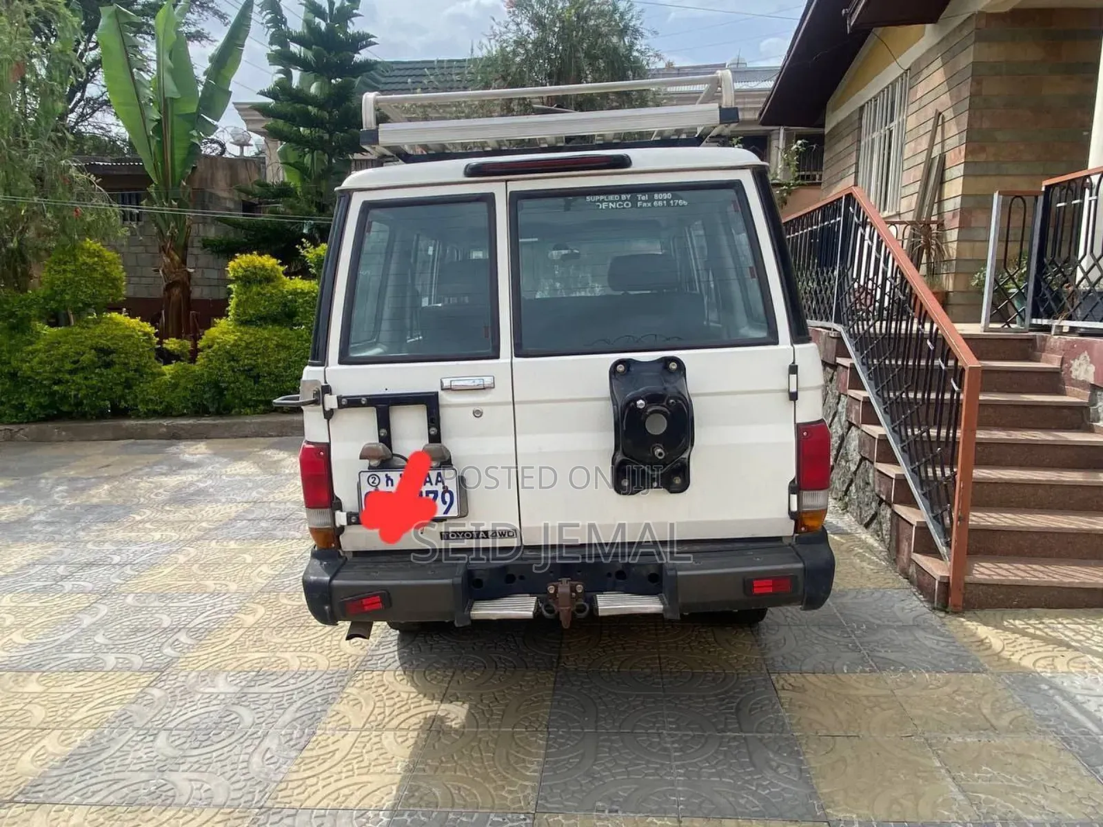 Toyota Land Cruiser 2016 White