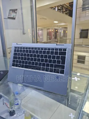 Photo - New Laptop HP EliteBook 830 16GB Intel Core I5 SSD 512GB