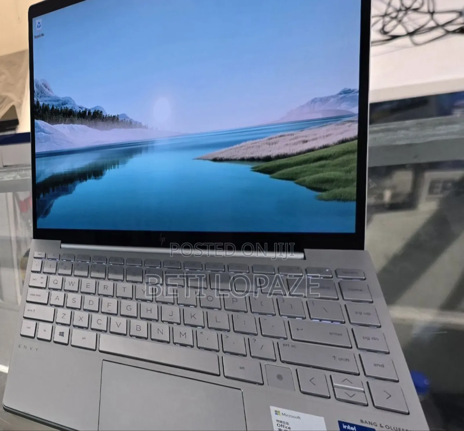 New Laptop HP Envy X360 16GB Intel Core I5 SSD 512GB