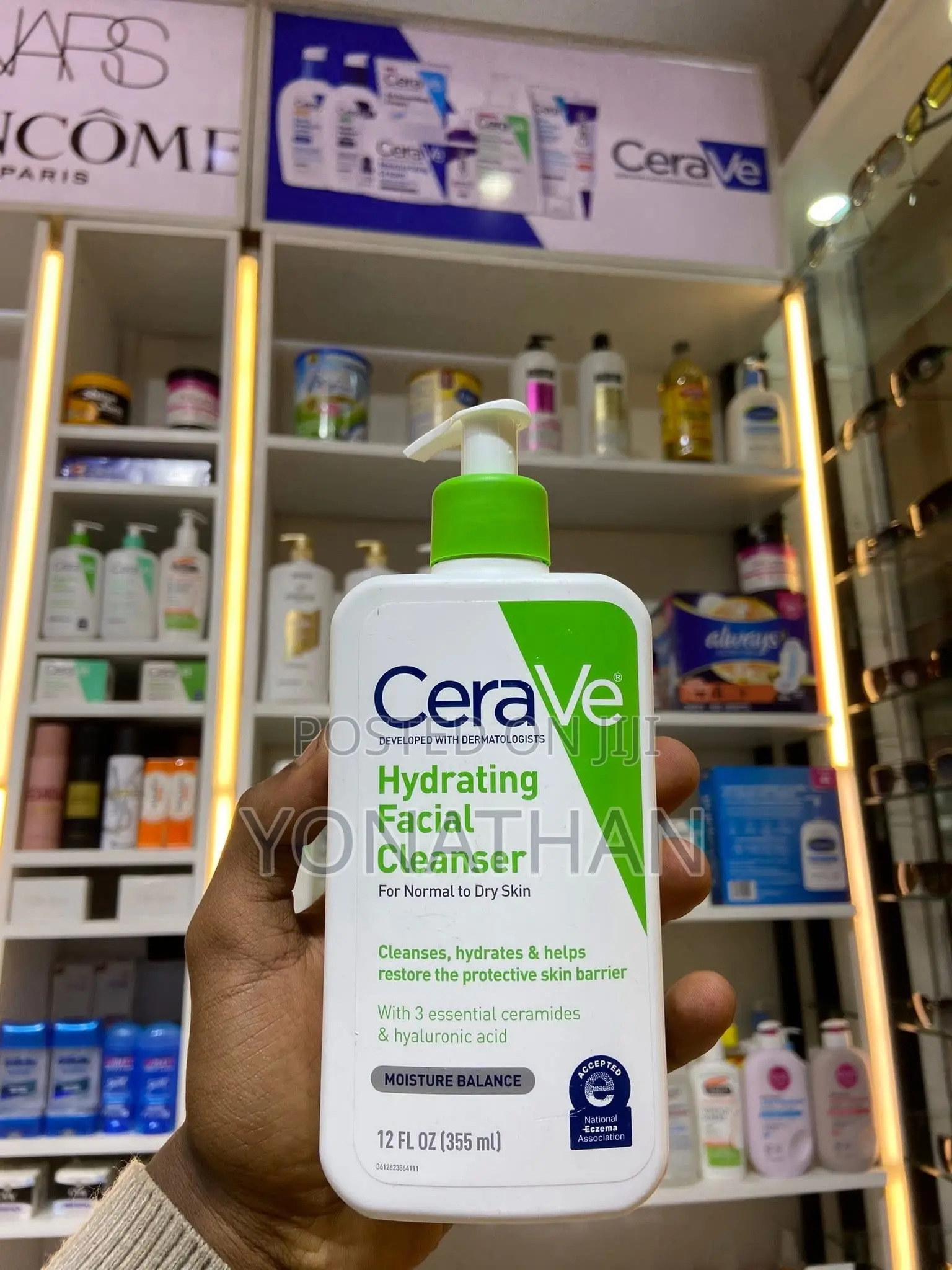 Cerave Hydrating Facial Cleanser