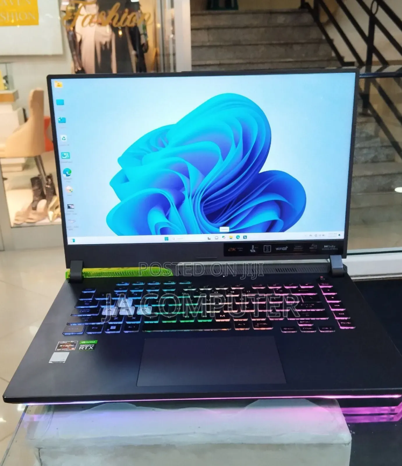 New Laptop Asus ROG Strix G15 16GB AMD Ryzen 9 SSD 512GB