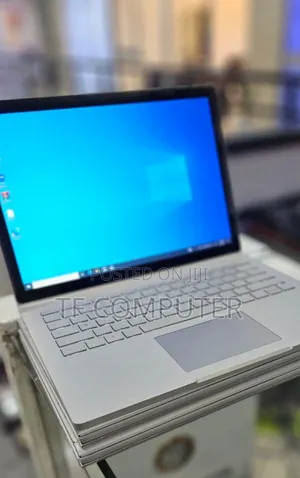 Photo - New Laptop Microsoft Surface Book 3 16GB Intel Core I7 SSD 256GB