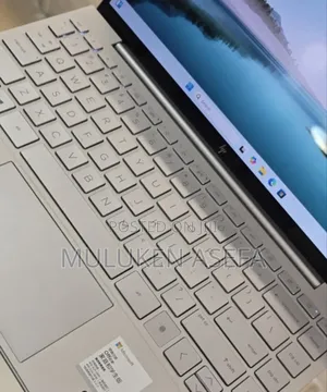 New Laptop HP Envy X360 16GB Intel Core I5 SSD 512GB