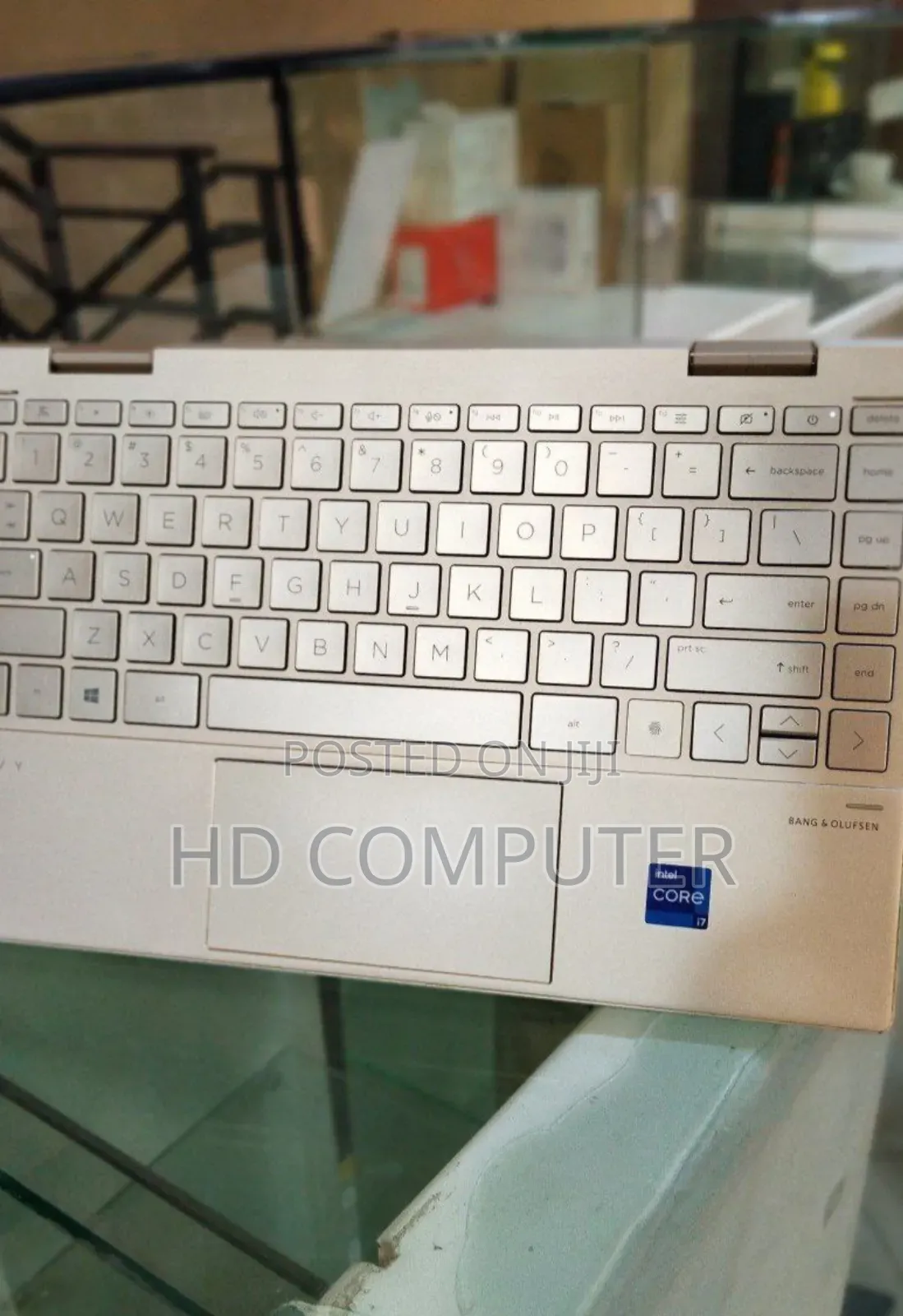 New Laptop HP Envy X360 8GB Intel Core I7 SSD 512GB