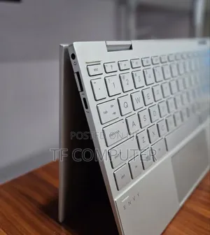 New Laptop HP Envy X360 8GB Intel Core I7 SSD 512GB