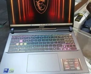 New Laptop MSI Vector GP68 HX 13V 16GB Intel Core Ultra 7 SSD 1T