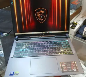 New Laptop MSI Vector GP68 HX 13V 16GB Intel Core Ultra 7 SSD 1T