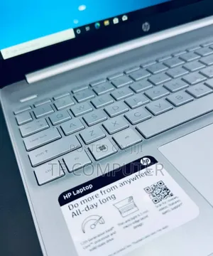 New Laptop HP Stream Notebook 16GB Intel Core I7 SSD 512GB