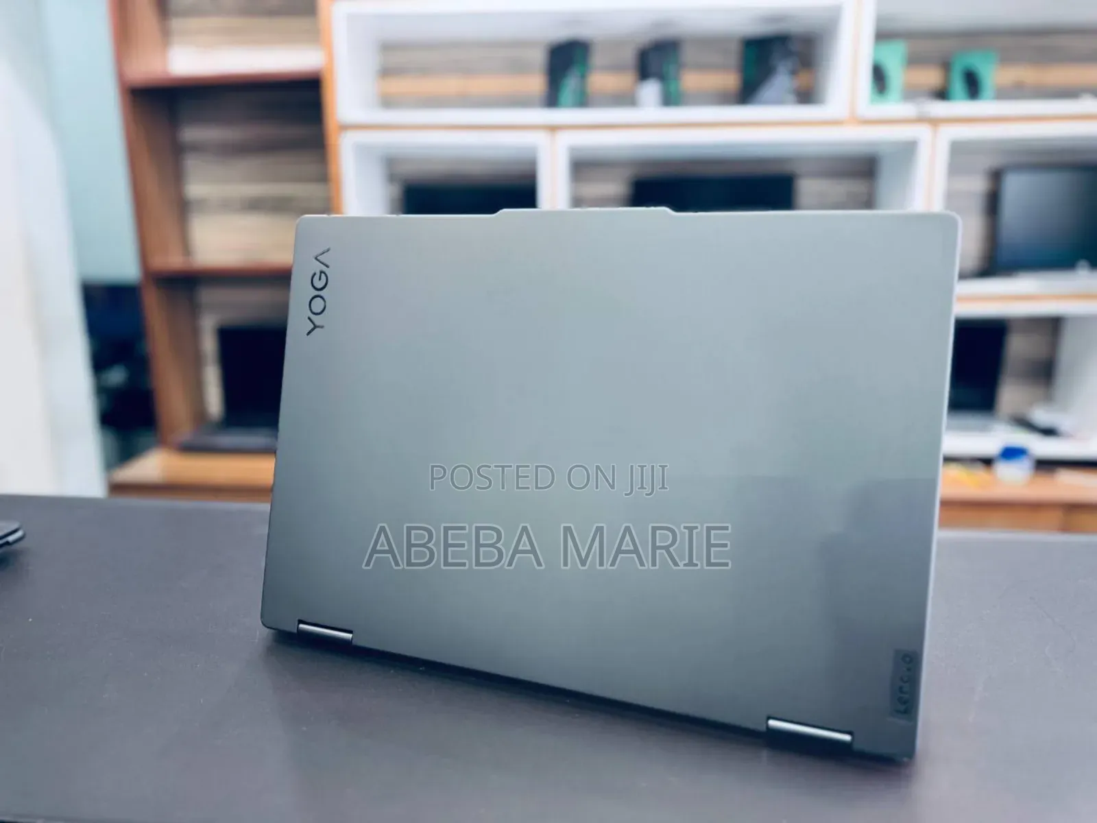 New Laptop Lenovo Yoga 7i 8GB AMD Ryzen 7 SSD 512GB