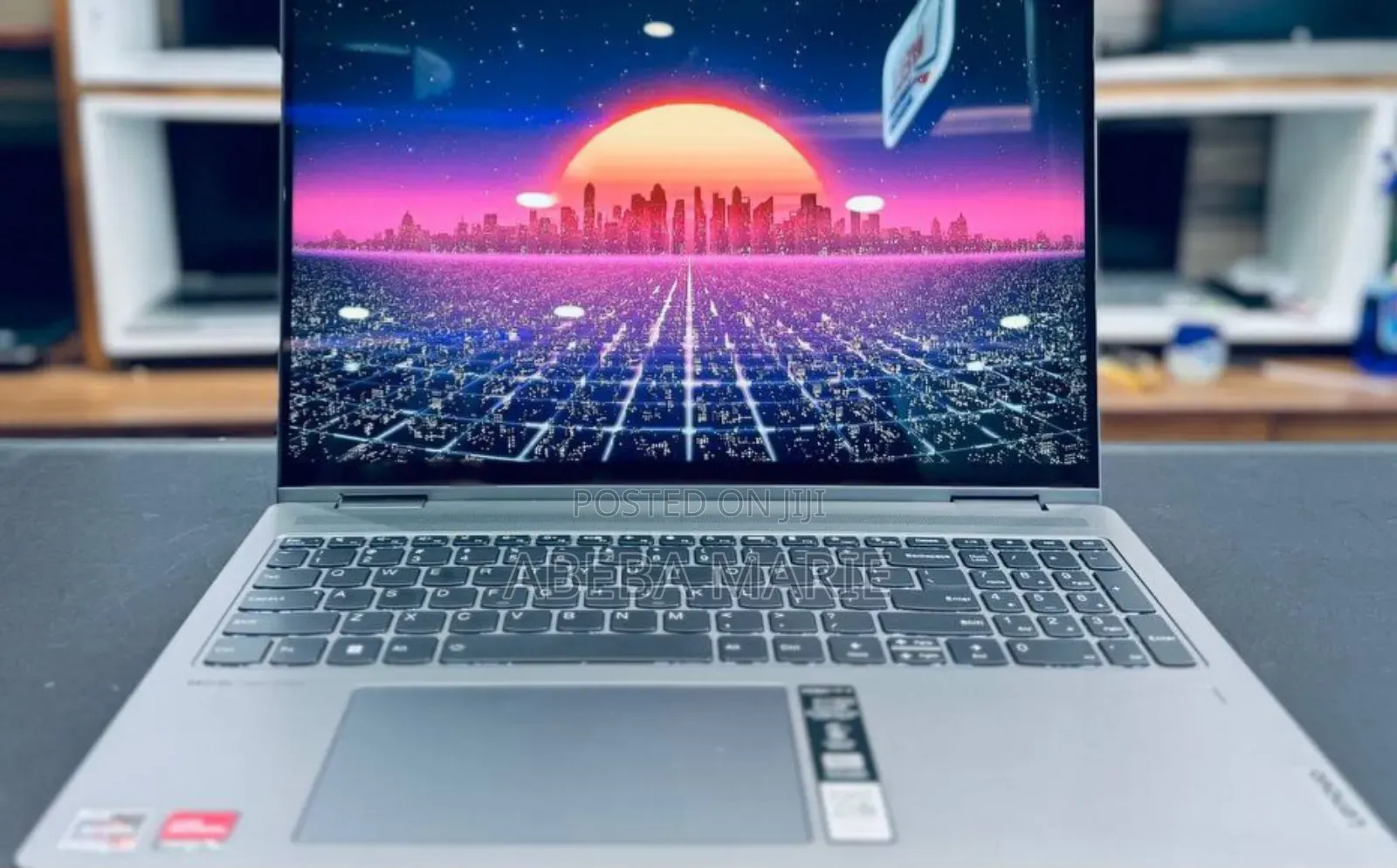 New Laptop Lenovo Yoga 7i 8GB AMD Ryzen 7 SSD 512GB