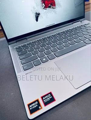 New Laptop Lenovo Yoga 7i 8GB Intel Core Ultra 5 SSD 512GB